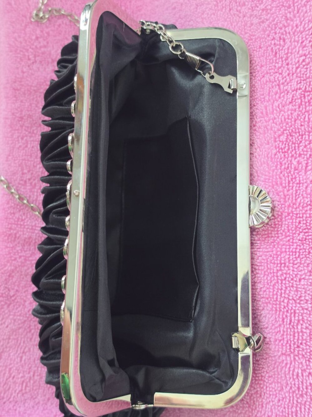 Women's Satin Pleated Evening Clutch Purse w/ Adjustable/Removable Strap - Picture 4 of 9